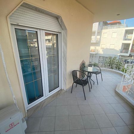 Kelesi Apartments Nea Kallikrateia Экстерьер фото