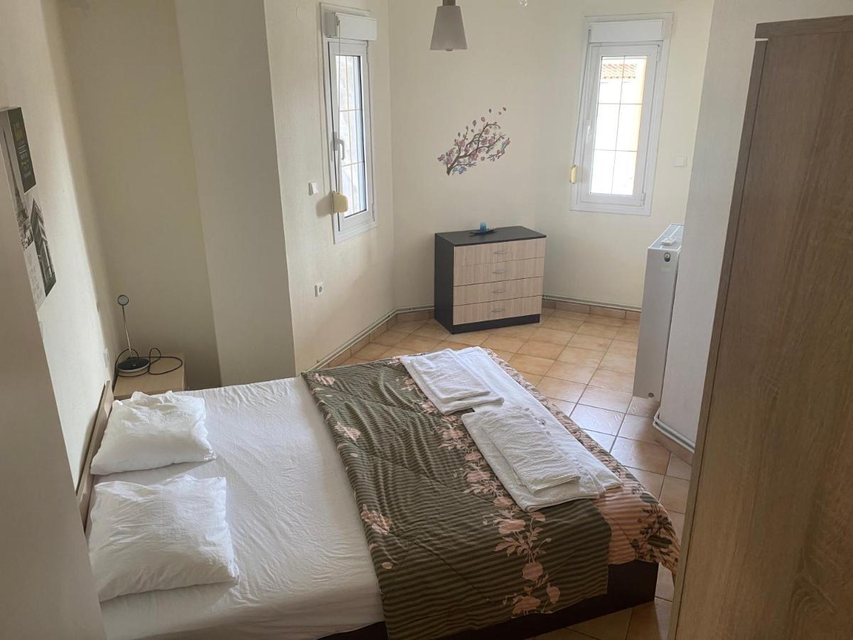 Kelesi Apartments Nea Kallikrateia Экстерьер фото
