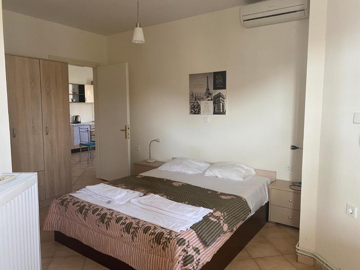 Kelesi Apartments Nea Kallikrateia Экстерьер фото